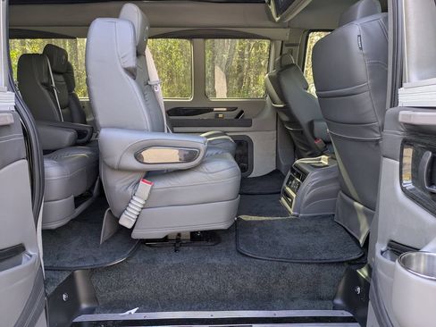 New 2026 Chevrolet Express 2500 Extended w/ Driver Convenience Package RWD image 34