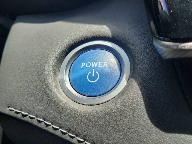 Used 2021 Toyota Highlander Platinum FWD image 30
