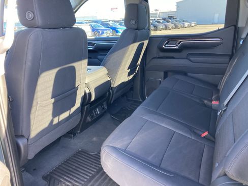 Used 2025 Chevrolet Silverado 1500 LT image 26
