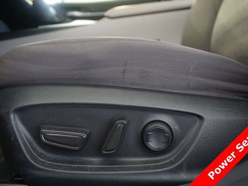 Used 2023 Toyota Camry LE FWD image 6