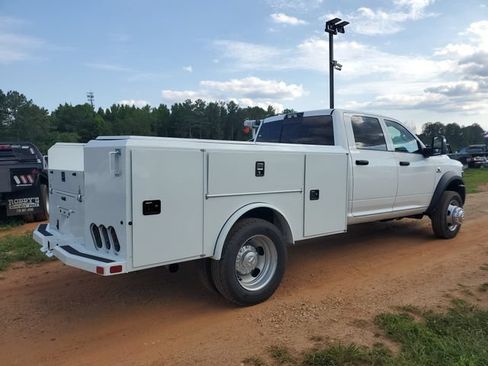 New 2026 RAM 5500 Tradesman AWD/4WD image 6