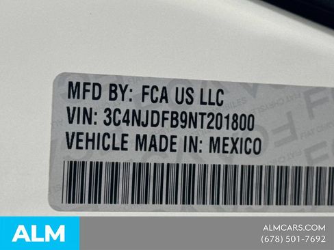 Used 2022 Jeep Compass Latitude AWD/4WD image 34