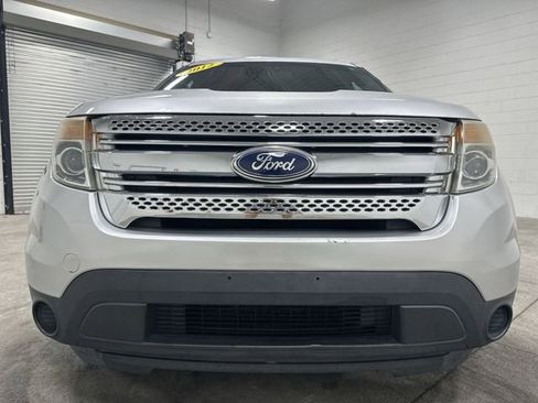 Used 2012 Ford Explorer FWD image 10