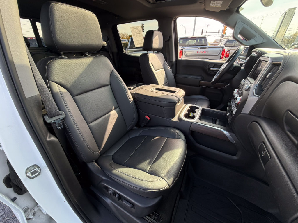 Used 2022 GMC Sierra 1500 SLT w/ SLT Premium Package AWD/4WD image 17