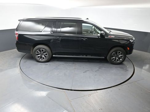 Used 2021 Chevrolet Suburban Z71 AWD/4WD image 13