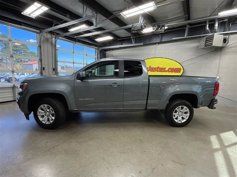 Used 2022 Chevrolet Colorado LT w/ Fleet Safety Package image 2