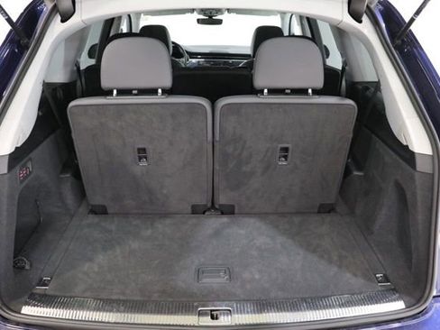 Used 2022 Audi Q7 3.0T Premium w/ Convenience Package image 36