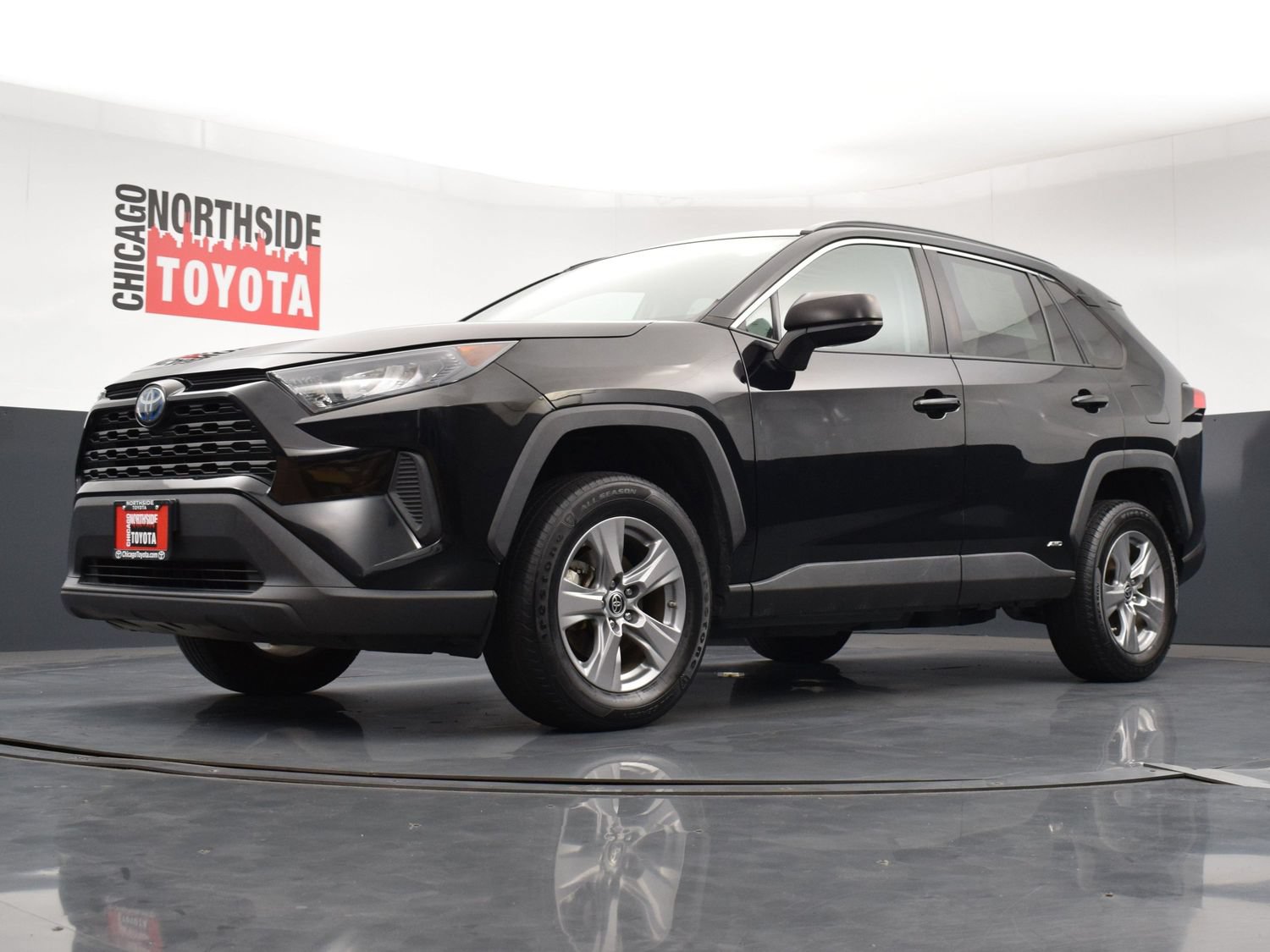 Used 2022 Toyota RAV4 LE AWD/4WD image 30