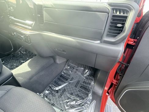 Certified 2024 Chevrolet Silverado 1500 LT image 10