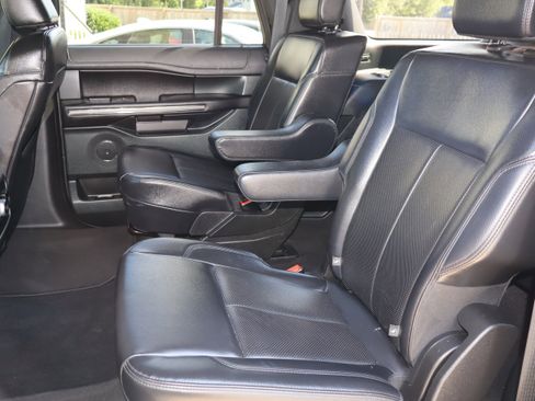 Used 2021 Ford Expedition Max XLT RWD image 17