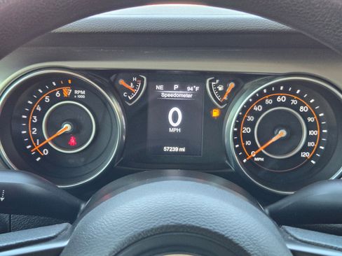 Used 2020 Jeep Gladiator Sport w/ Trailer Tow Package AWD/4WD image 14