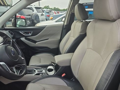 Used 2019 Subaru Forester Limited w/ Popular Package #3 AWD/4WD image 8