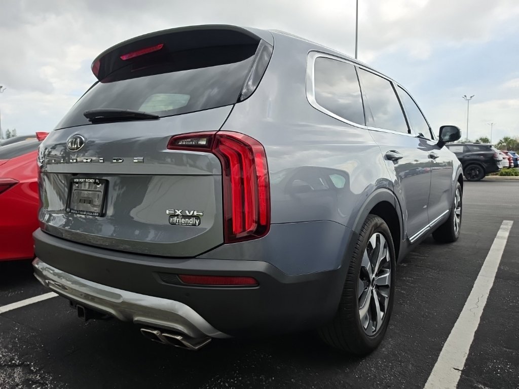 Used 2021 Kia Telluride EX w/ EX Premium Package FWD image 17