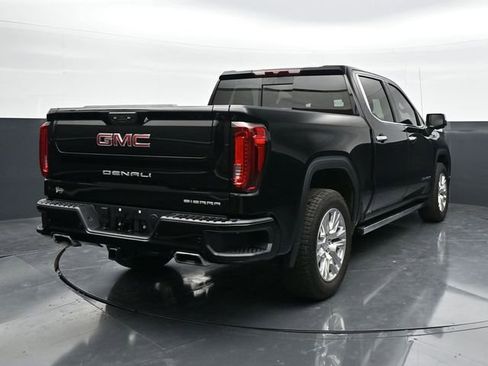 Used 2025 GMC Sierra 1500 Denali AWD/4WD image 7