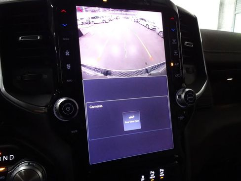 Used 2025 RAM 1500 Laramie image 8