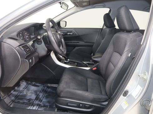 Used 2013 Honda Accord Sport image 9