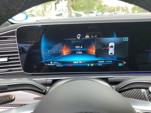 Used 2025 Mercedes-Benz GLE 63 AMG S image 26