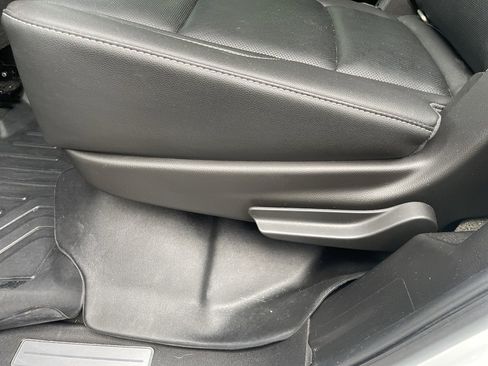 Used 2018 Chevrolet Tahoe Premier image 45