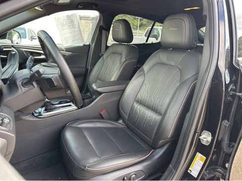 Certified 2024 Buick Envista Avenir image 23