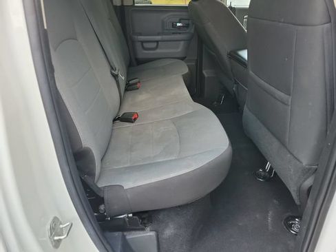 Used 2024 RAM 1500 Classic SLT AWD/4WD image 27