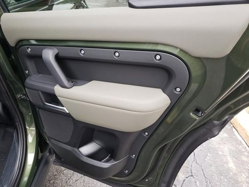 New 2026 Land Rover Defender 110 S image 18