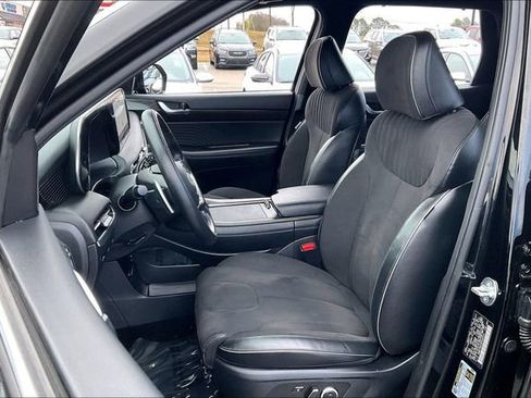 Used 2024 Hyundai Palisade Calligraphy image 25