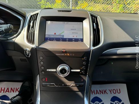 Used 2020 Ford Edge Titanium image 26
