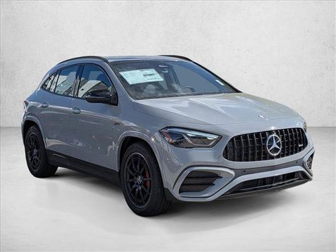 New 2026 Mercedes-Benz GLA 35 AMG 4MATIC image 6