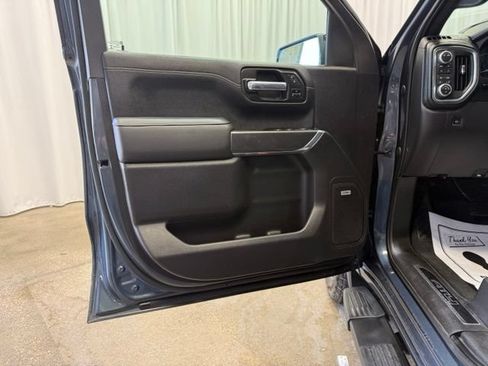 Used 2020 GMC Sierra 1500 AT4 w/ Technology Package AWD/4WD image 15