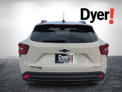 New 2026 Chevrolet Trax RS w/ Driver Confidence Package image 5