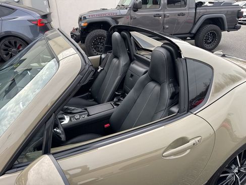 Used 2024 MAZDA MX-5 Miata RF Grand Touring image 35