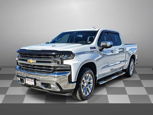 Used 2020 Chevrolet Silverado 1500 LTZ w/ LTZ Premium Package image 3