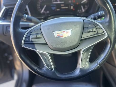 Used 2017 Cadillac XT5 Premium Luxury w/ Driver Assist Package image 14