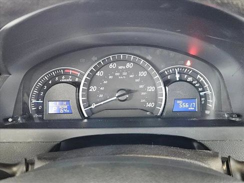 Used 2014 Toyota Camry LE image 7