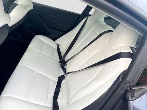 Used 2023 Tesla Model 3 Standard Range RWD image 24