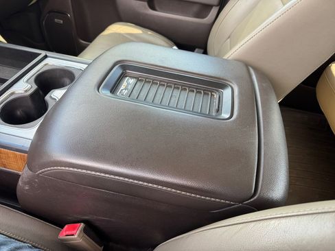 Used 2018 GMC Sierra 1500 SLT w/ SLT Premium Package image 37