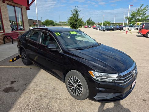Used 2021 Volkswagen Jetta S image 3