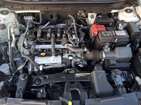 Certified 2024 Nissan Kicks SV image 25