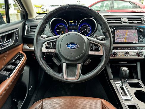 Used 2017 Subaru Outback 3.6R Touring w/ Popular Package #5A image 19