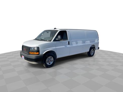 New 2025 GMC Savana 2500 Extended w/ Driver Convenience Package image 4