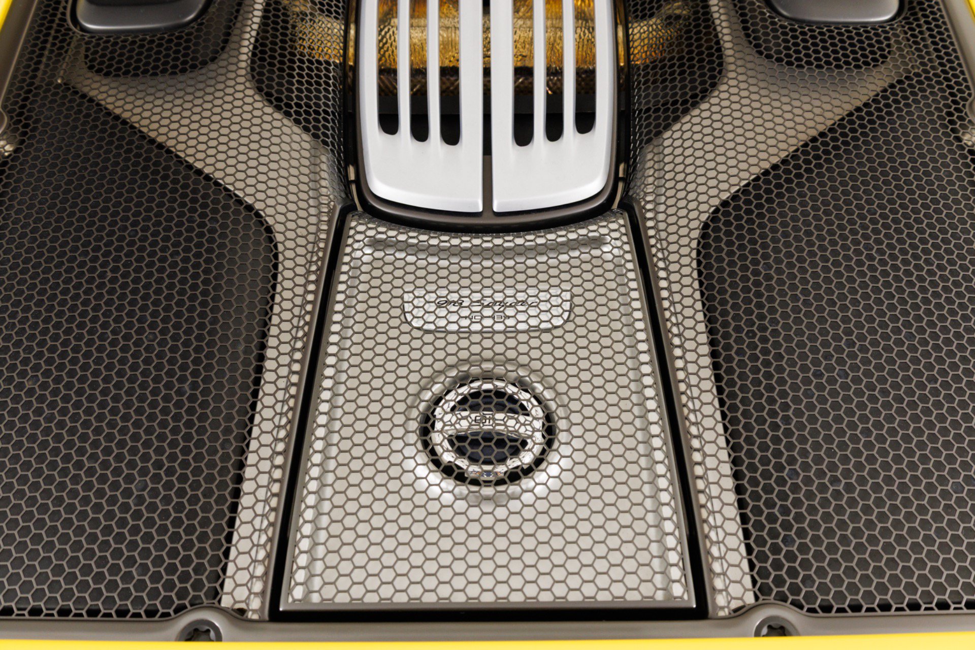 Used 2015 Porsche 918 Spyder AWD/4WD image 70