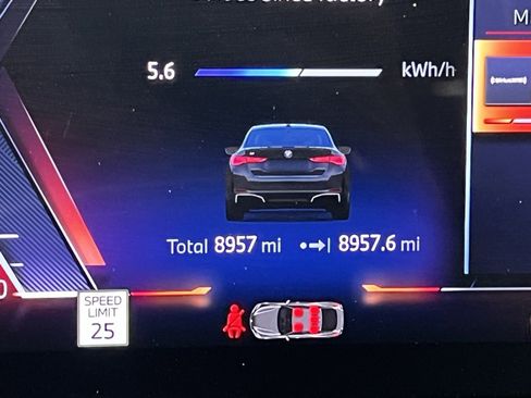 Used 2025 BMW i4 eDrive40 image 21