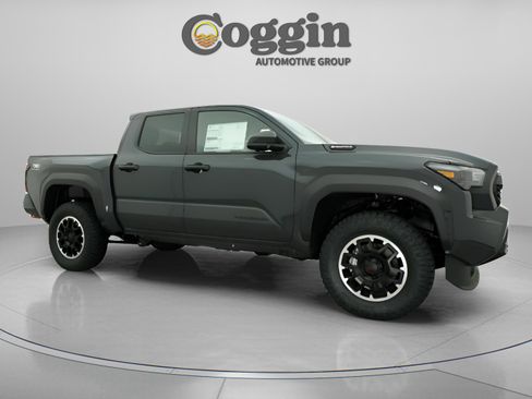 New 2026 Toyota Tacoma TRD Off-Road AWD/4WD image 25