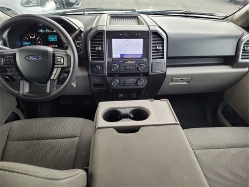 Used 2020 Ford F150 XLT image 6