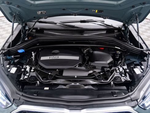 Certified 2025 BMW X2 xDrive28i w/ Premium Package image 30