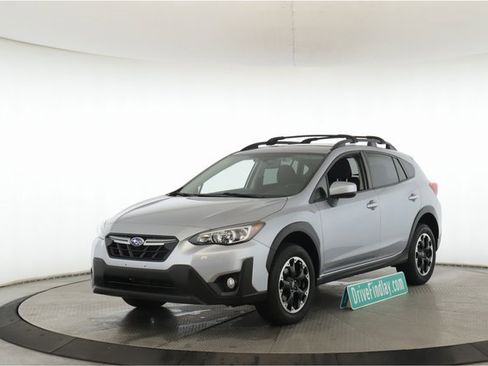 Used 2021 Subaru Crosstrek 2.0i Premium image 10