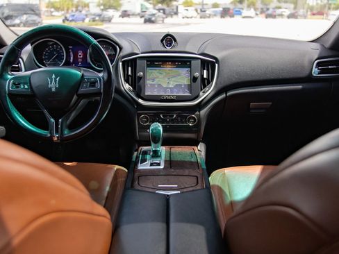 Used 2014 Maserati Ghibli S Q4 AWD/4WD image 32