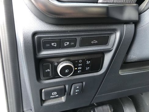 Used 2023 Ford F150 Platinum w/ Equipment Group 701A High image 13