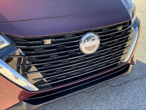 Used 2024 Nissan Sentra SV image 29