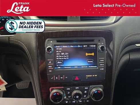 Used 2017 Chevrolet Traverse LT FWD image 10